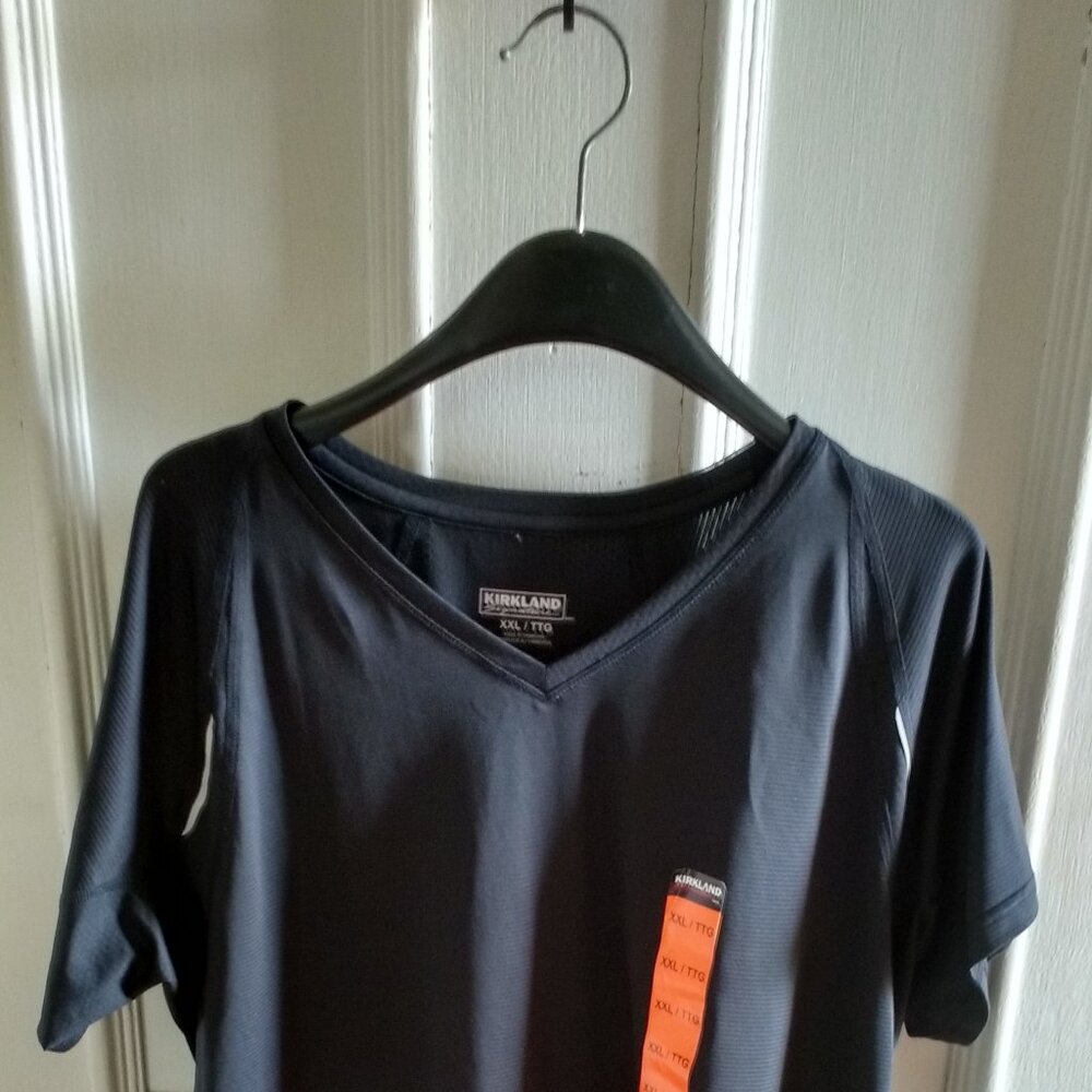 Men's Kirland Signature XXL Wicking Athletic T-Shirt (22.75" ptp)